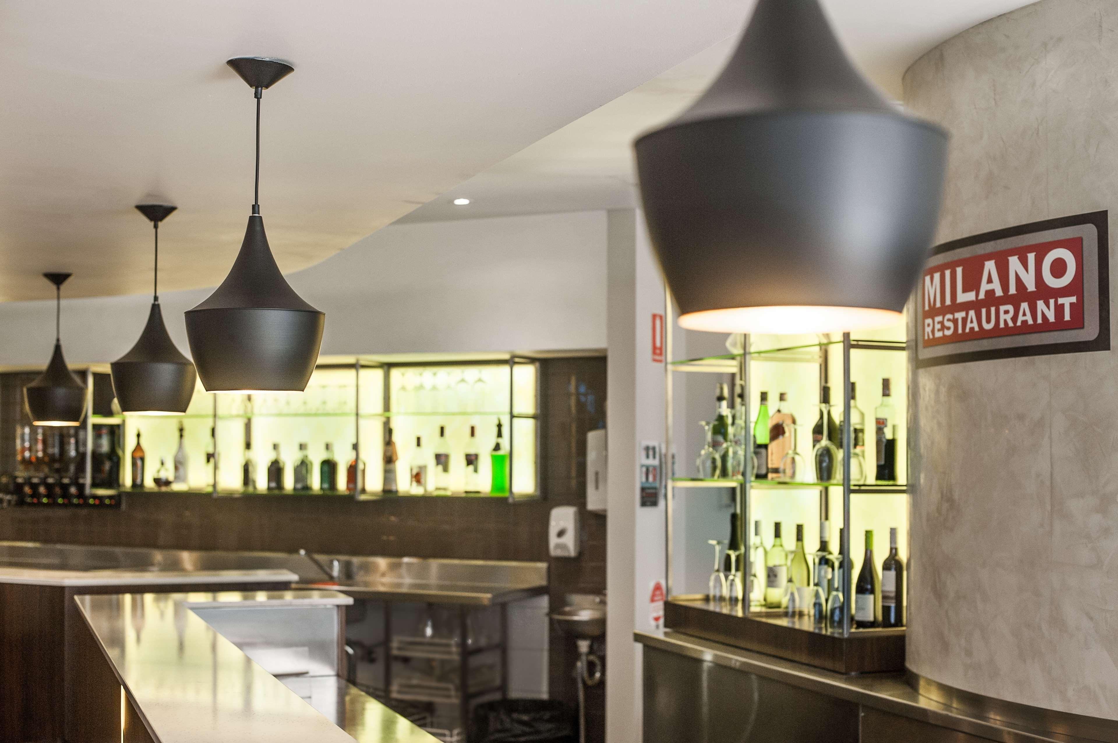Ramada Hotel & Suites By Wyndham Cabramatta Extérieur photo