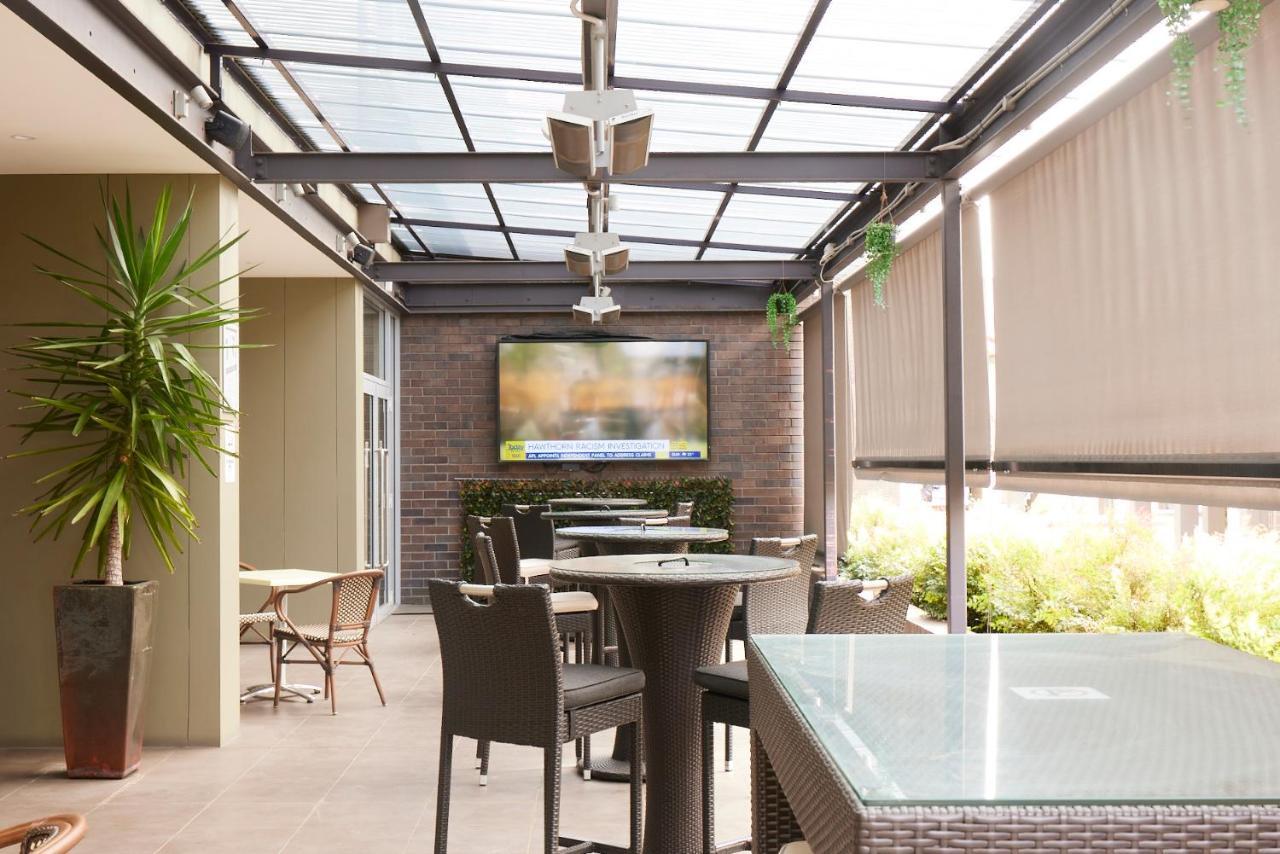 Ramada Hotel & Suites By Wyndham Cabramatta Extérieur photo