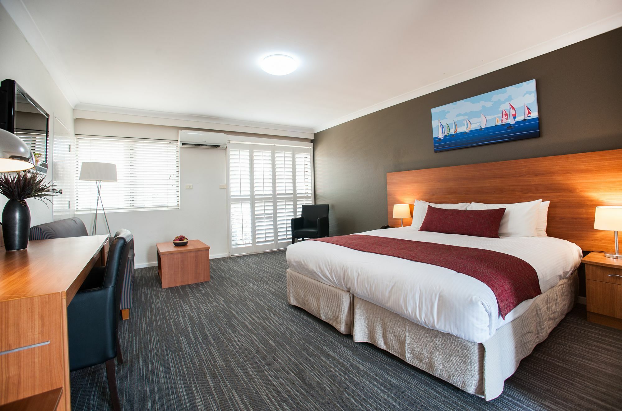 Ramada Hotel & Suites By Wyndham Cabramatta Extérieur photo